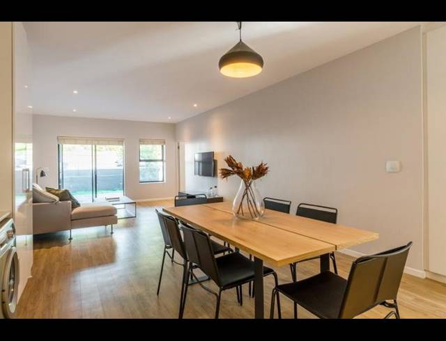 2 BEDROOM PROPERTY TO RENT IN HOUT BAY CENTRAL